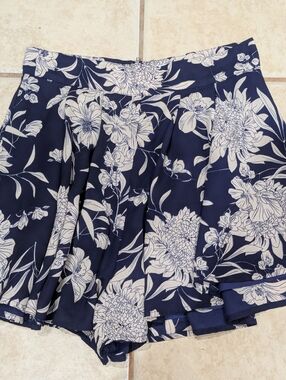 L’Atiste by Amy Floral Skort Skirt Size Small